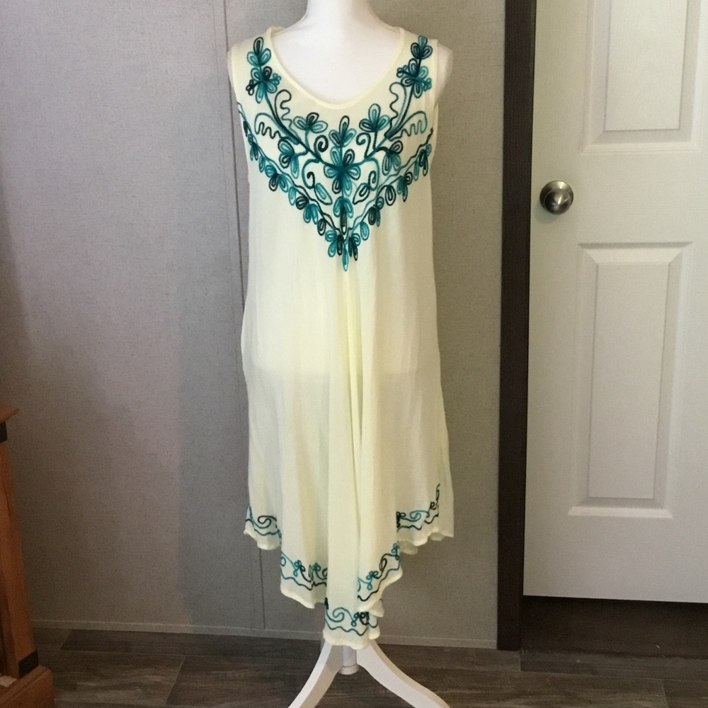 Cream Sleeveless Embroidered V-Neck Dress with Teal Floral Accents